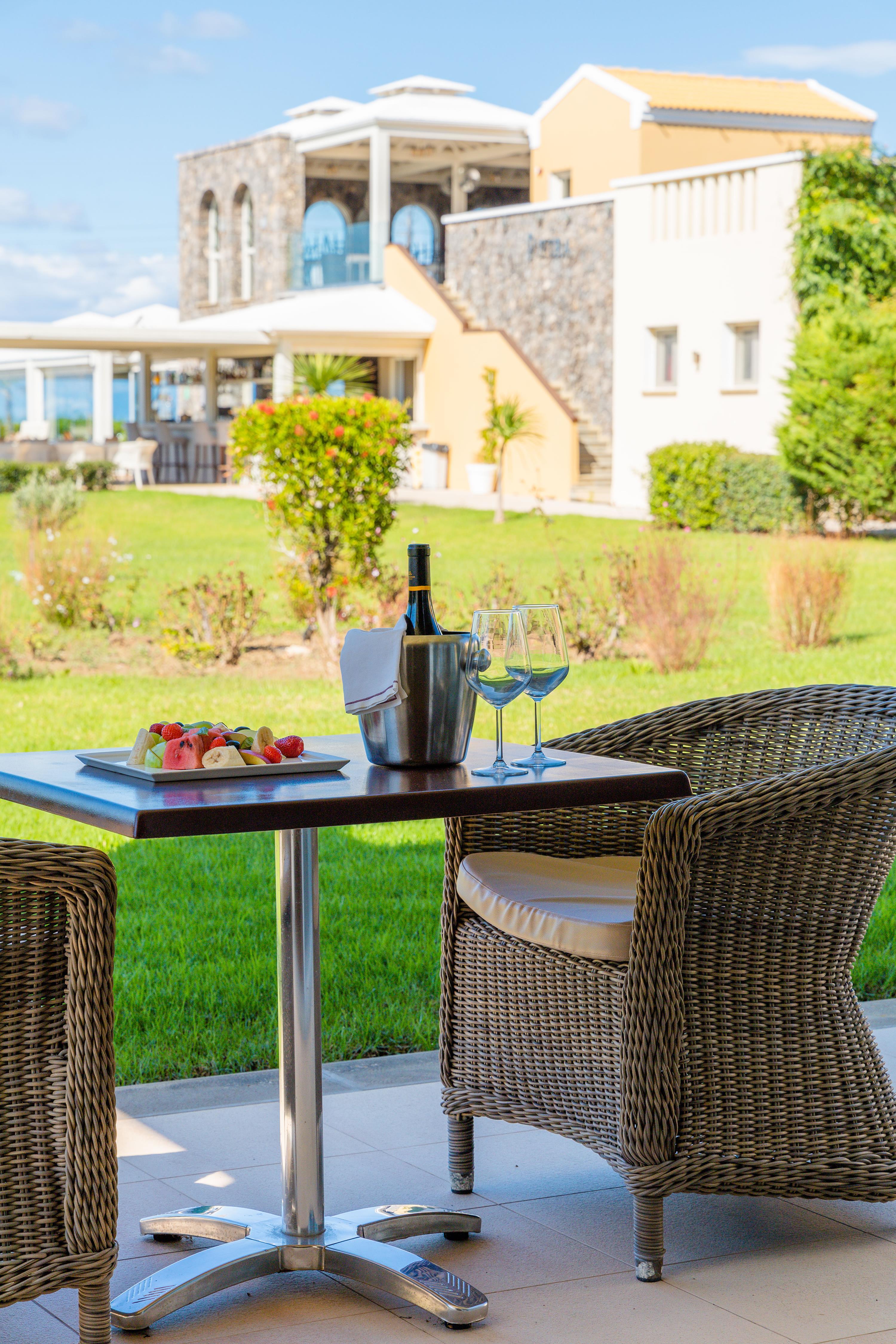 Restia Suites Exclusive Resort (Adults Only) アカラヴィ エクステリア 写真